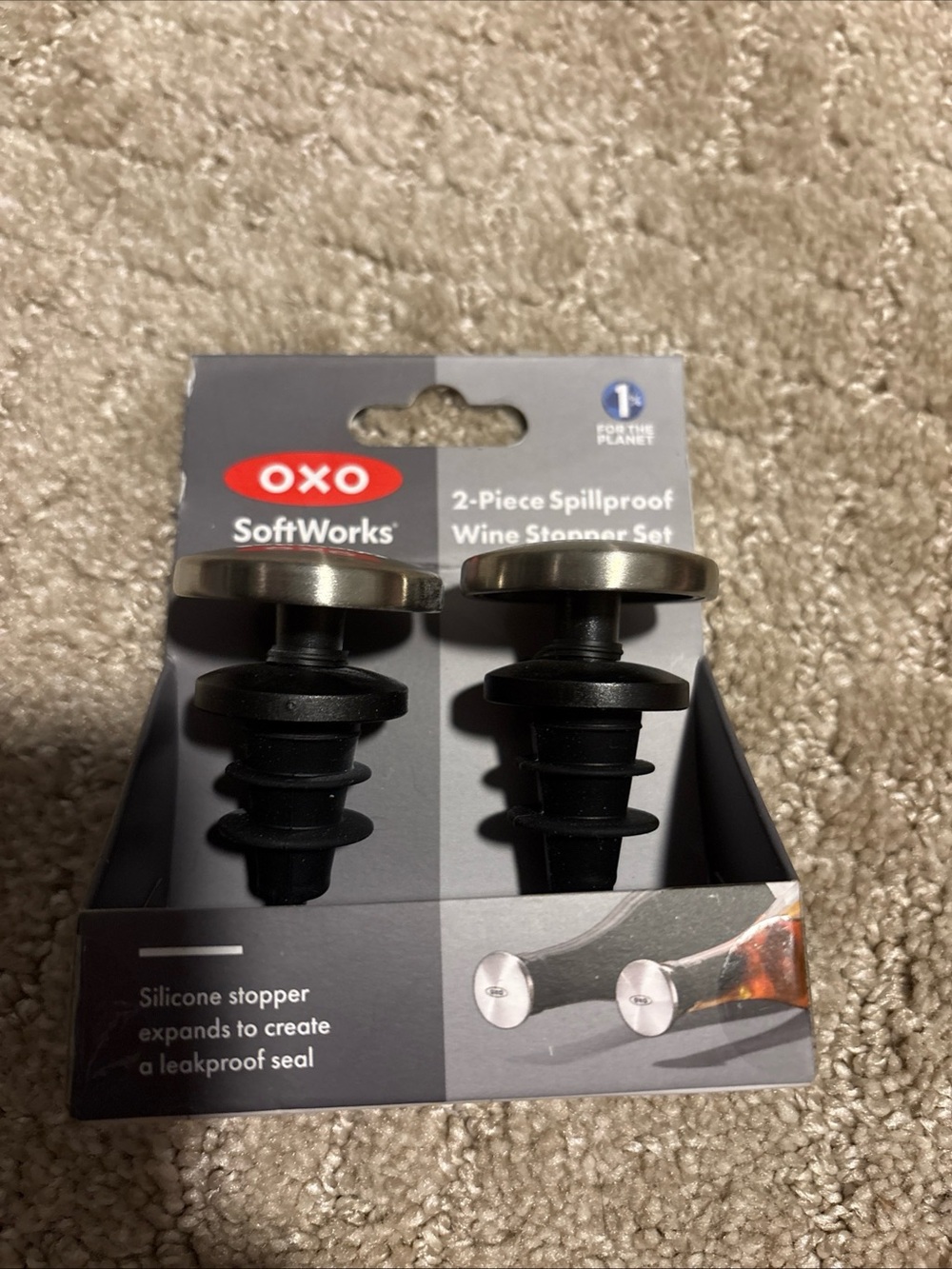 NIB NEW OXO Softworks 2-Piece Spillproof Silicone Wine Bottle Stoppers